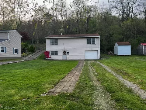 106 Christine Dr, Powhatan Point, OH 43942