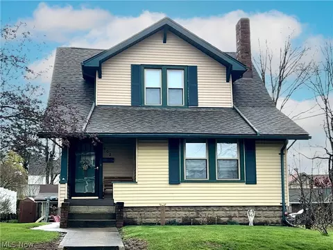 402 19th St NW, Massillon, OH 44647