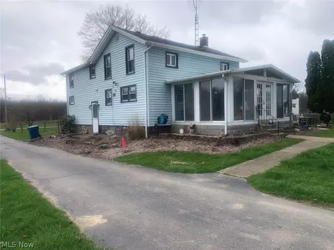 4006 Selkirk Bush Rd, Newton Falls, OH 44444