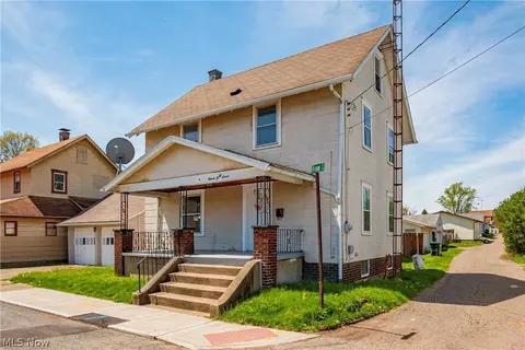 1147 Arlington Ave SW, Canton, OH 44706