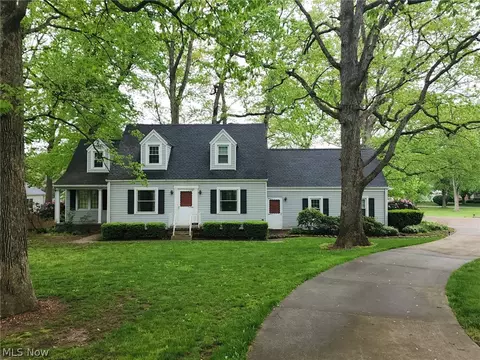 9874 State Route 212 NE, Bolivar, OH 44612