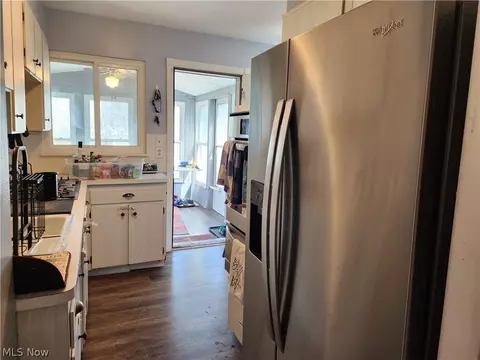 Kitchen - 1717 E 238th St, Euclid, OH 44117 photo 2 of 2