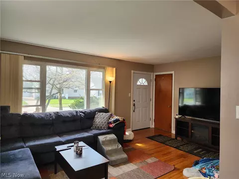 Living - 1717 E 238th St, Euclid, OH 44117 photo 2 of 2