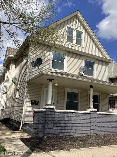 2034 Clover Ave, Cleveland, OH 44109