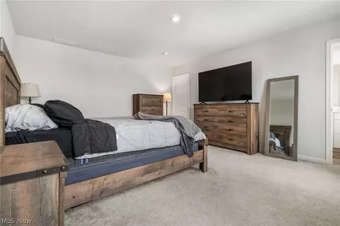 Bedroom - 139 Wildflower Dr, Elyria, OH 44035 photo 1 of 4