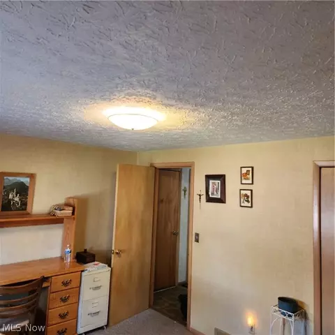 Living - 4234 Aimee Ln, Willoughby, OH 44094 photo 1 of 7