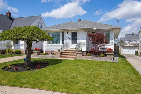 6610 Virginia Ave, Parma, OH 44129