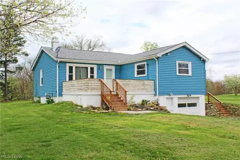 1386 Halls Rd, Colliers, WV 26035
