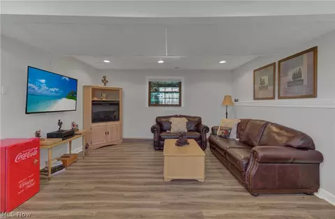 Living - 23 Apache Trl, Malvern, OH 44644 photo 7 of 7