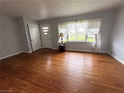 Living - 2408 Brown Rd, Ashtabula, OH 44004 photo 1 of 1