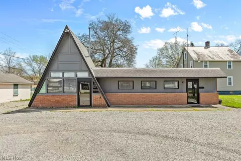 205 E Oregon Ave, Sebring, OH 44672 photo 1