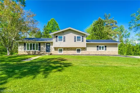 2100 N Revere Rd, Akron, OH 44333