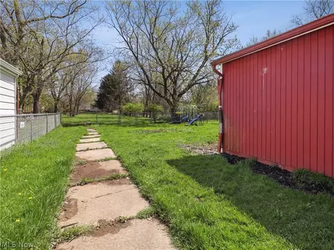 Exterior - 5237 Theodore St, Maple Heights, OH 44137 photo 2 of 4