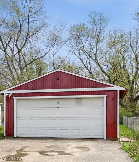 Exterior - 5237 Theodore St, Maple Heights, OH 44137 photo 3 of 4
