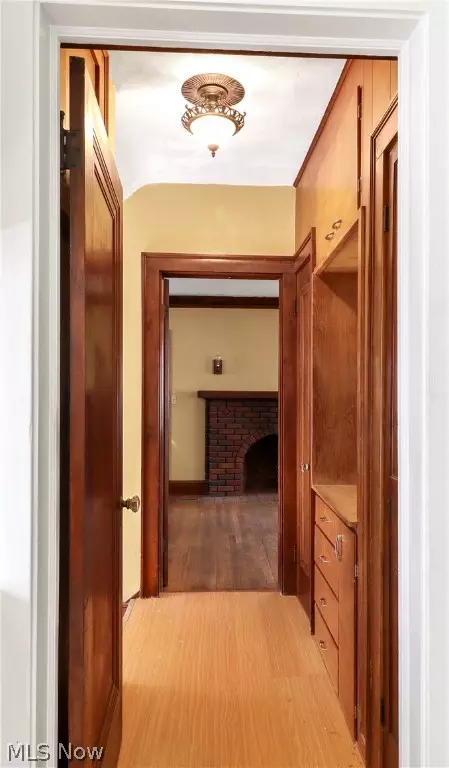 Entry Way - 5237 Theodore St, Maple Heights, OH 44137 photo 3 of 4