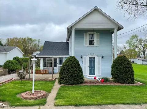 302 E Robinson St, Shreve, OH 44676