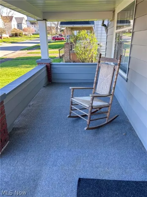Exterior - 63 Ridgeway St, Struthers, OH 44471 photo 8 of 9