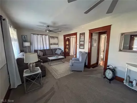 Living - 63 Ridgeway St, Struthers, OH 44471 photo 1 of 3