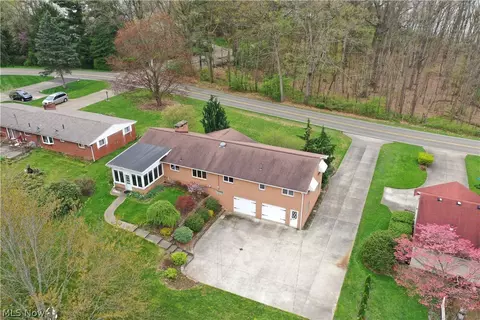 Exterior - 3821 20th St NW, Canton, OH 44708 photo 3 of 10