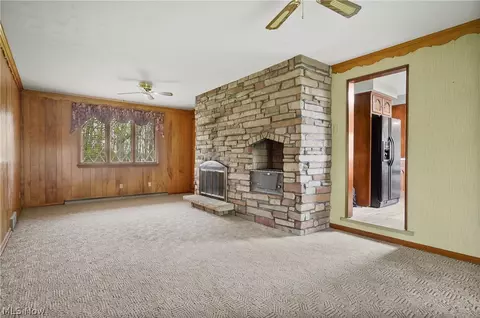 Living - 3821 20th St NW, Canton, OH 44708 photo 2 of 3
