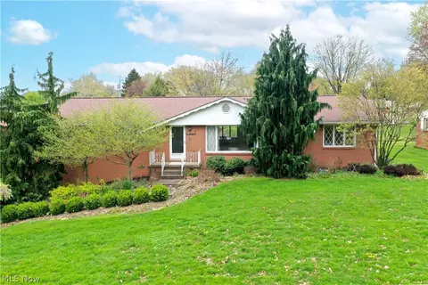 Exterior - 3821 20th St NW, Canton, OH 44708 photo 2 of 10