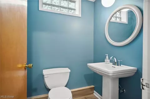 Bath - 3821 20th St NW, Canton, OH 44708 photo 3 of 3
