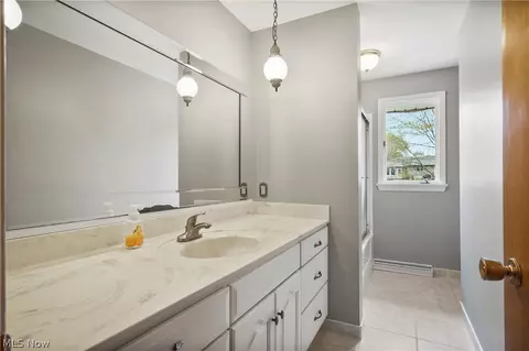 Bath - 3821 20th St NW, Canton, OH 44708 photo 2 of 3