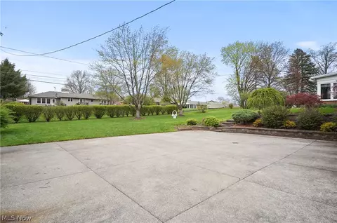 Exterior - 3821 20th St NW, Canton, OH 44708 photo 7 of 10