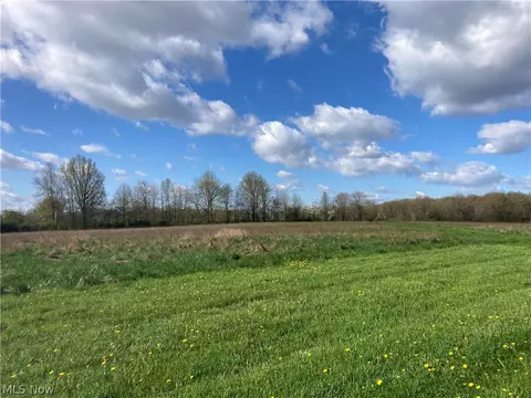 2139 State Route 183, Atwater, OH 44201