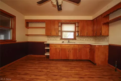 Kitchen - 215 E Omar St, Struthers, OH 44471 photo 1 of 1