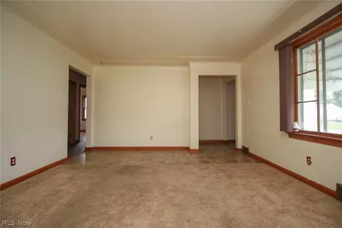 Other - 215 E Omar St, Struthers, OH 44471 photo 2 of 15