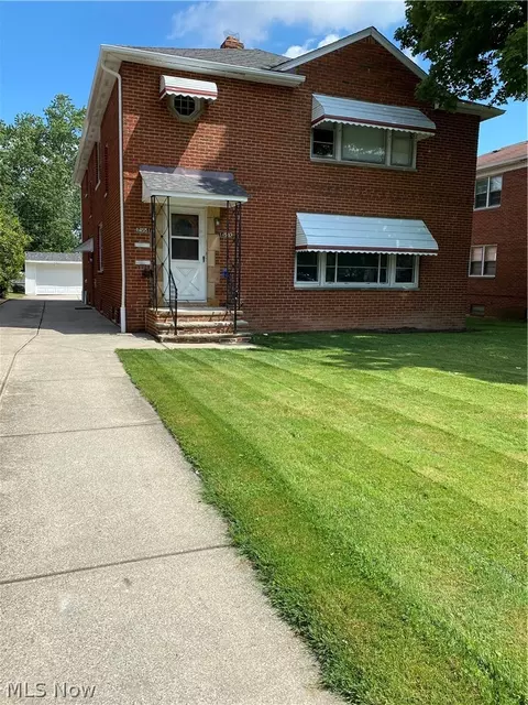14549 Cedar Rd, Beachwood, OH 44122