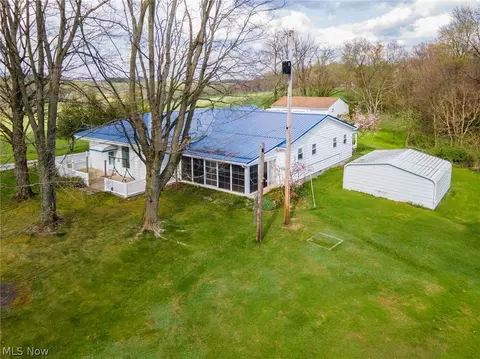 47137 Carmel Achor Rd, Rogers, OH 44455
