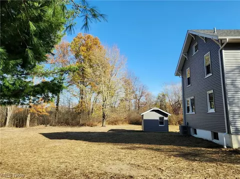 Exterior - 2520 Tryon Rd, Ashtabula, OH 44004 photo 4 of 10
