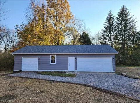 Exterior - 2520 Tryon Rd, Ashtabula, OH 44004 photo 9 of 10