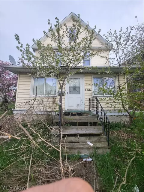 3587 W 66th, Cleveland, OH 44102