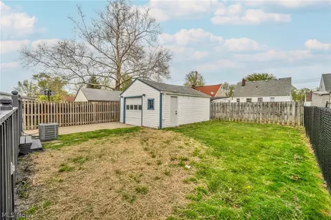 Exterior - 1609 Mapledale Rd, Wickliffe, OH 44092 photo 12 of 18