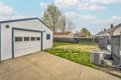 Exterior - 1609 Mapledale Rd, Wickliffe, OH 44092 photo 8 of 18