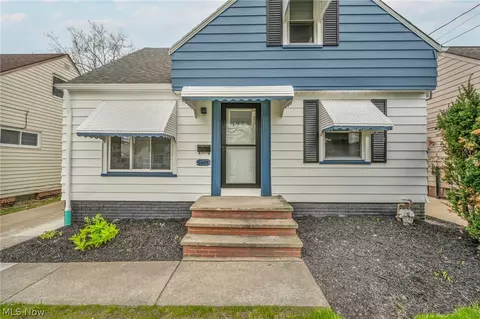 Exterior - 1609 Mapledale Rd, Wickliffe, OH 44092 photo 6 of 18