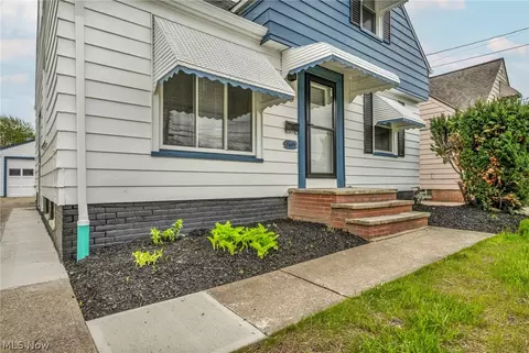 Exterior - 1609 Mapledale Rd, Wickliffe, OH 44092 photo 5 of 18