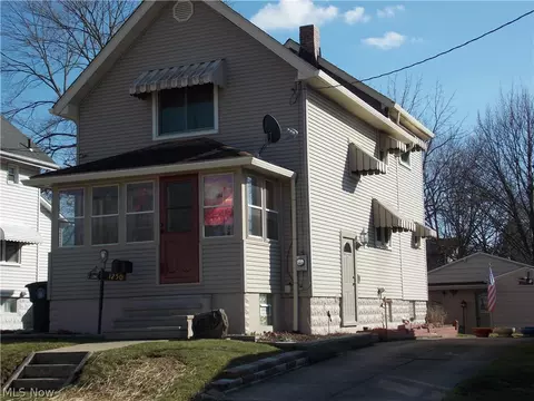 1250 Kohler Ave, Akron, OH 44314