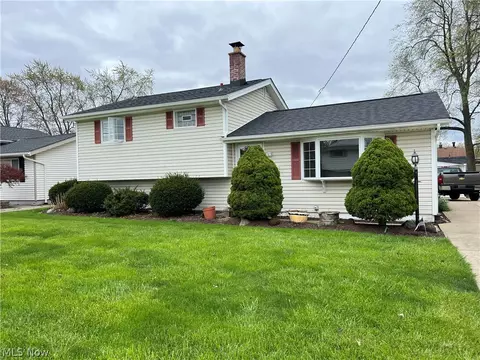 13755 Brookdale Ave, Brook Park, OH 44142