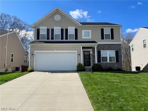 1551 Crescent Dr, Streetsboro, OH 44241