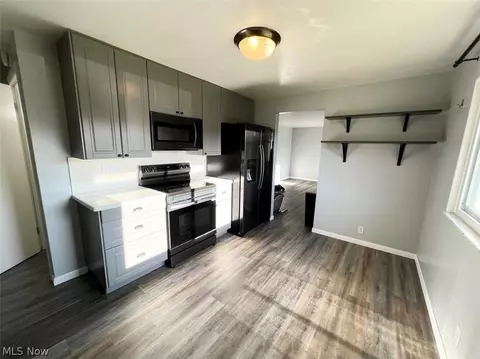 Kitchen - 109 Pine Ln, Barnesville, OH 43713 photo 1 of 4