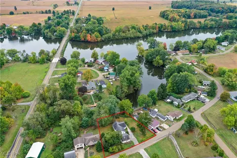 26935 N Shore Dr, Beloit, OH 44609 photo 33