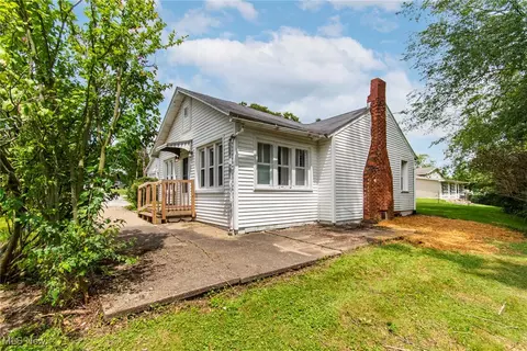 26935 N Shore Dr, Beloit, OH 44609 photo 15