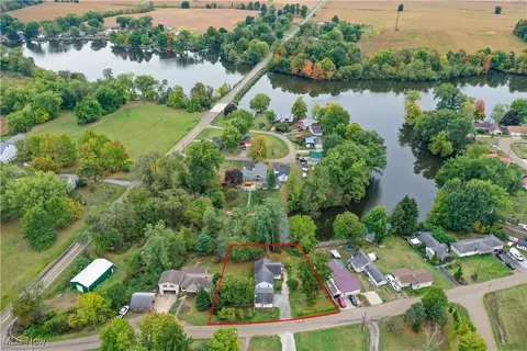 26935 N Shore Dr, Beloit, OH 44609 photo 34