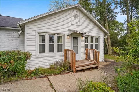 26935 N Shore Dr, Beloit, OH 44609 photo 25