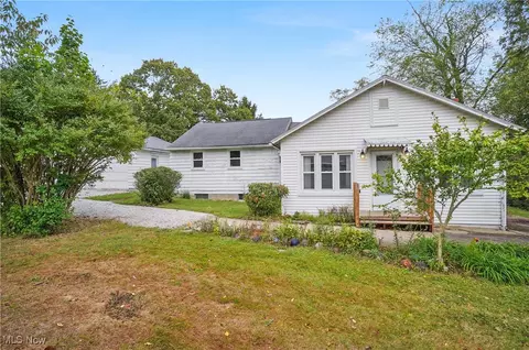 26935 N Shore Dr, Beloit, OH 44609 photo 21