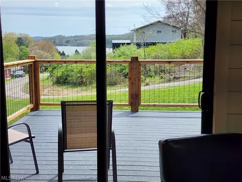 Exterior - 7159 Gopher Rd SW, Dellroy, OH 44620 photo 5 of 16